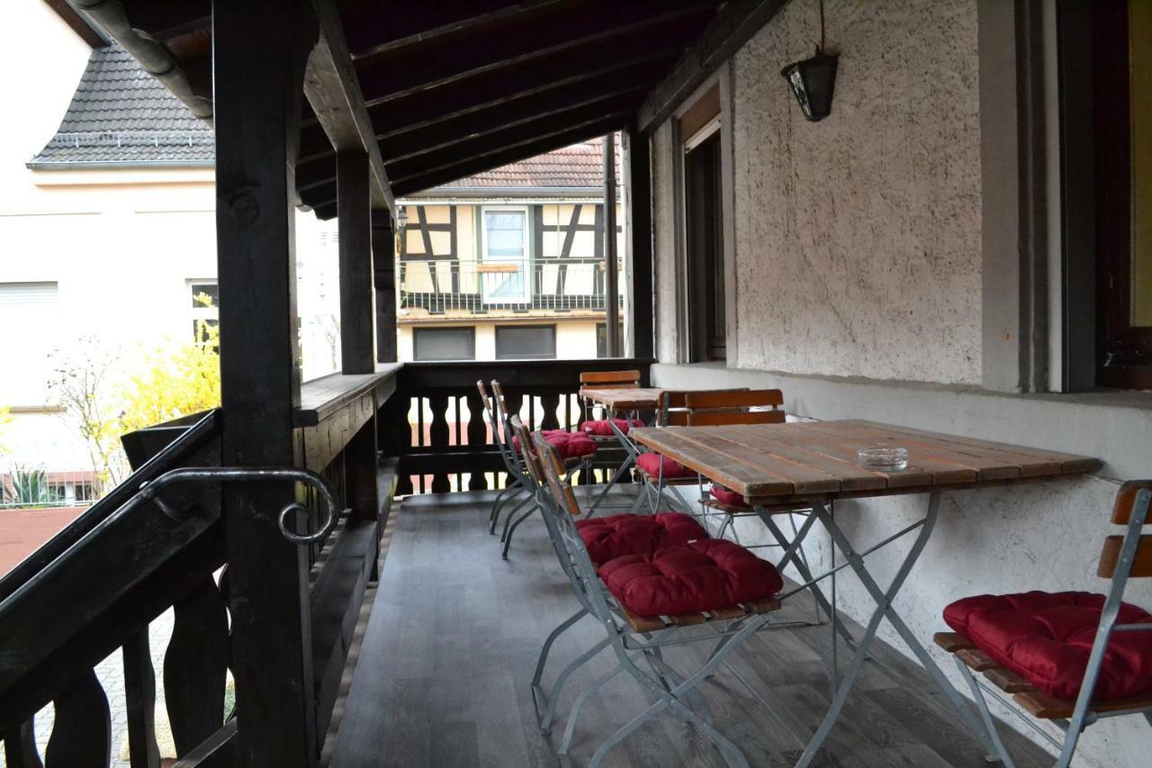 Pension - Gästehaus Zum Pfälzerwald Hinterweidenthal Exterior foto